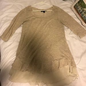 Cute half length sleeve sweater!